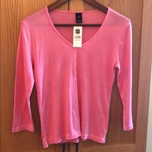 3/4 length pink Gap shirt (Medium)